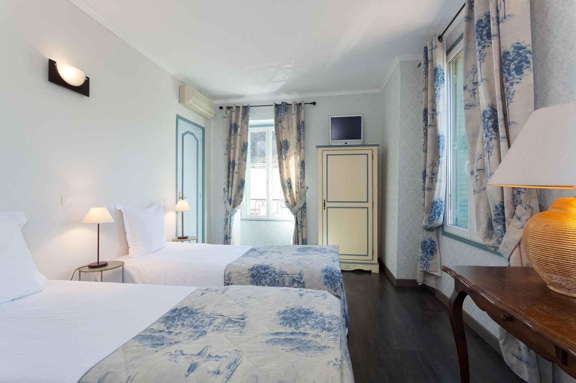 Hostellerie Du Val D'Or 메르퀴레 외부 사진